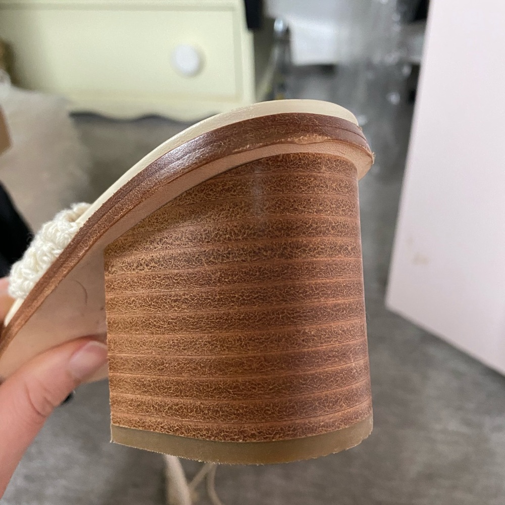 NWT!! JOIE Crochet Lace-Up Heal - Picture 11 of 12